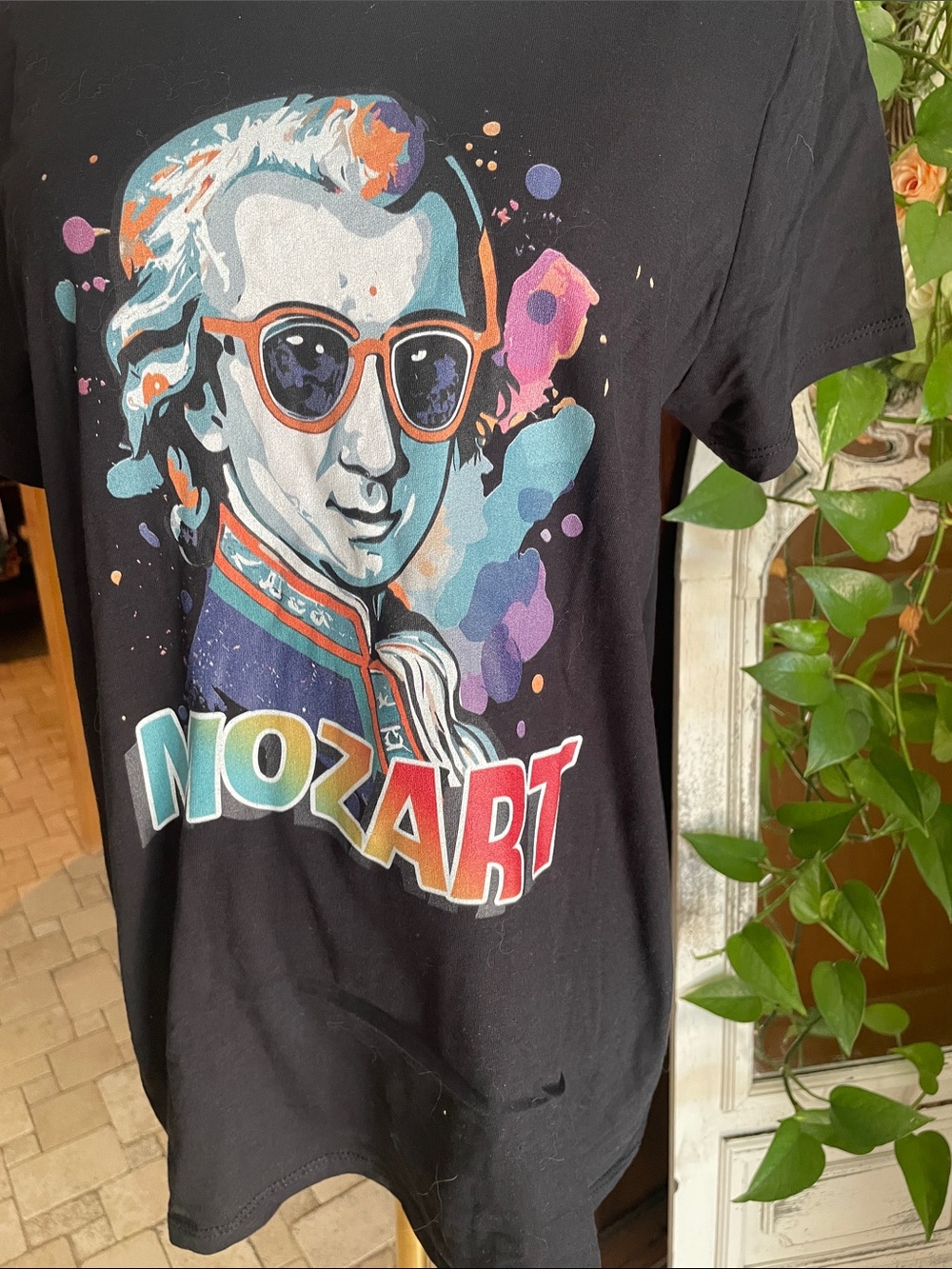 New Rocker Mozart Tee Black Women’s Medium Custom Musician - Picture 5 of 9
